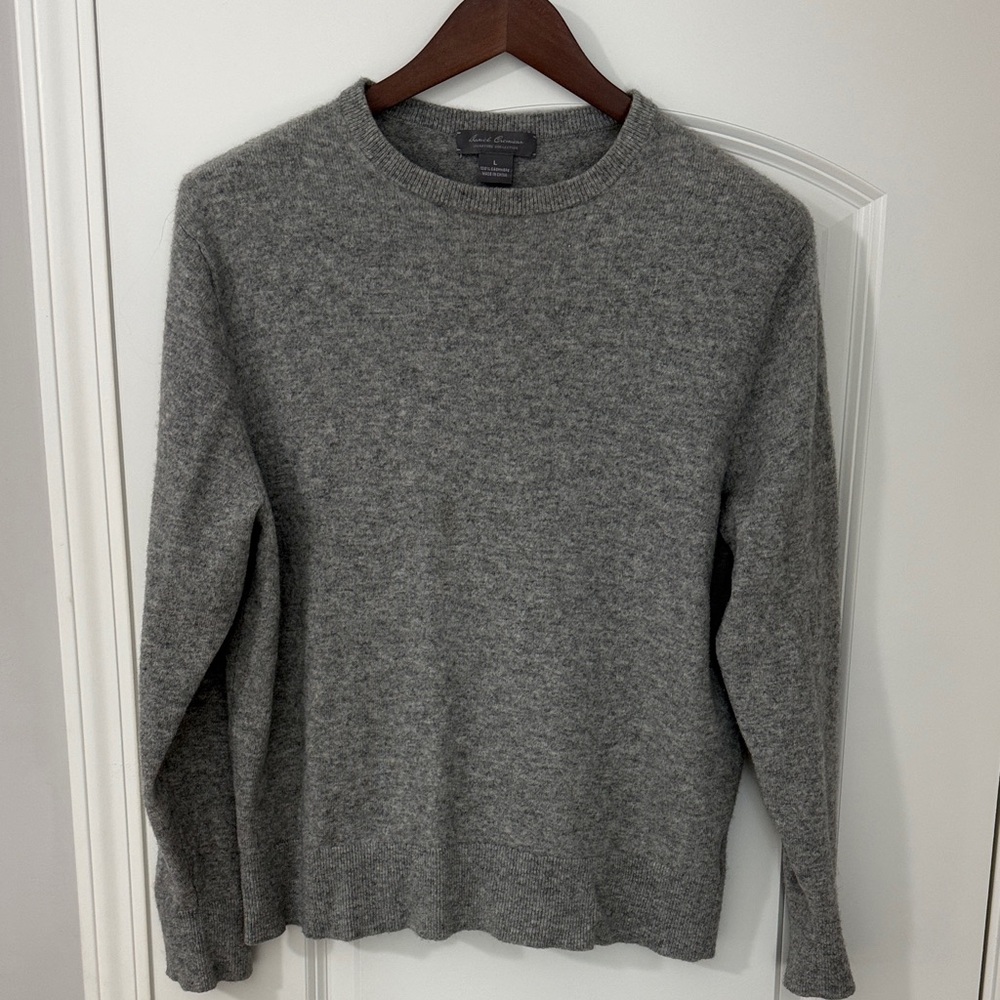 Daniel Cremieux Gray Crewneck cashmere Sweater